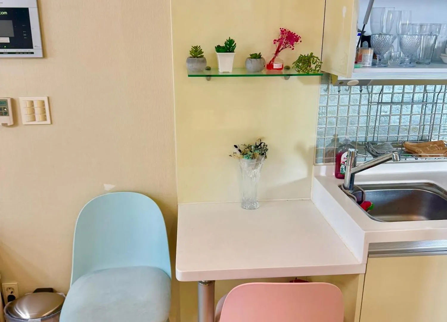 Studio 1002 Incheon Apartment